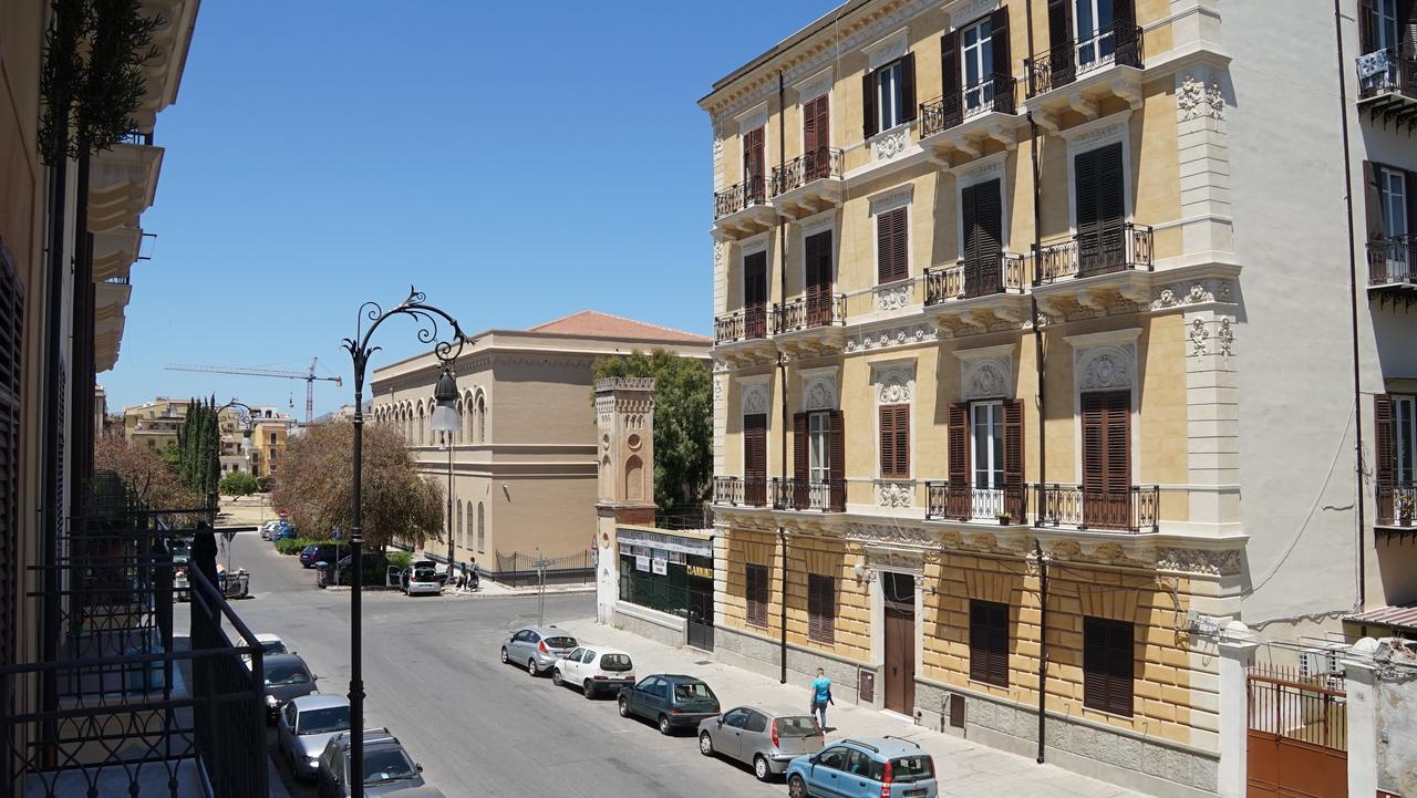 Sunshine Hostel Palermo Exterior photo