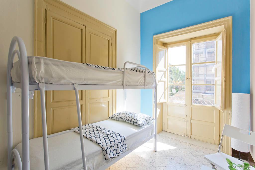 Sunshine Hostel Palermo Exterior photo
