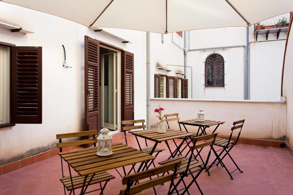 Sunshine Hostel Palermo Exterior photo