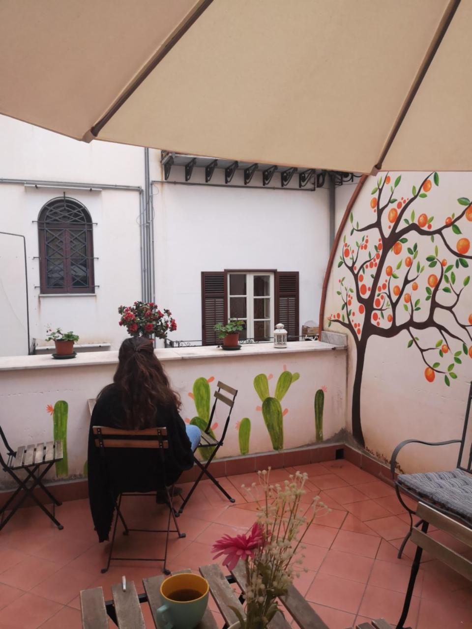 Sunshine Hostel Palermo Exterior photo